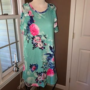 Cold Shoulder Floral Dress XL